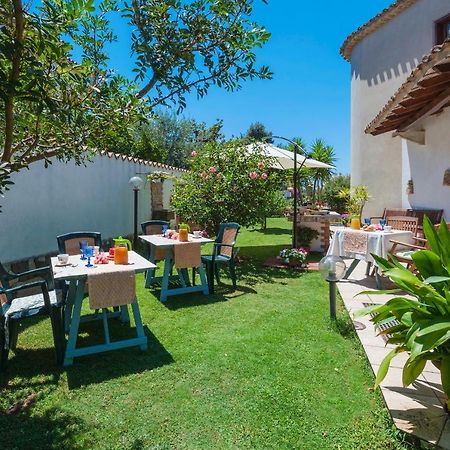 Le Quattro Mura Bed & Breakfast Pula Dış mekan fotoğraf