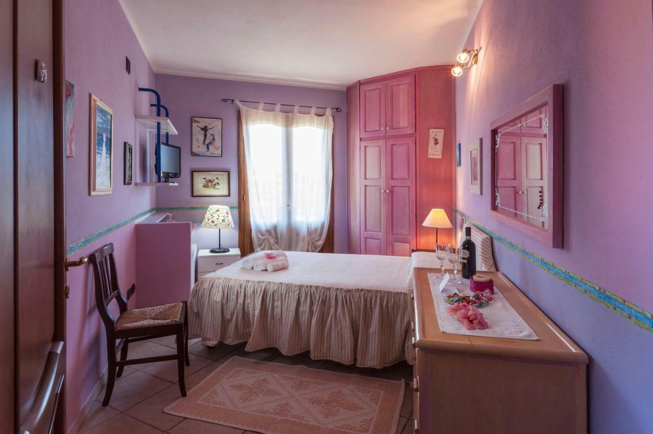 Le Quattro Mura Bed & Breakfast Pula Dış mekan fotoğraf
