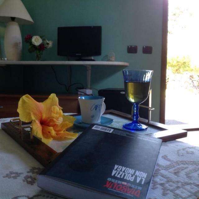 Le Quattro Mura Bed & Breakfast Pula Dış mekan fotoğraf
