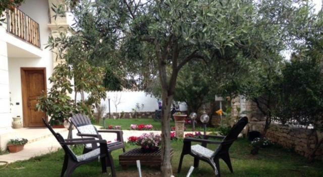 Le Quattro Mura Bed & Breakfast Pula Dış mekan fotoğraf